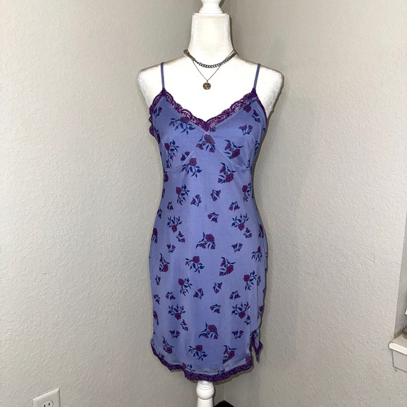 Wild Fable Bodycon Slip Dress Women’s Medium Purple Floral Stretch Lace Trim - Picture 1 of 9